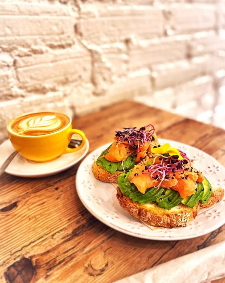 Bali Coffee & Brunch Girona Hostaleria